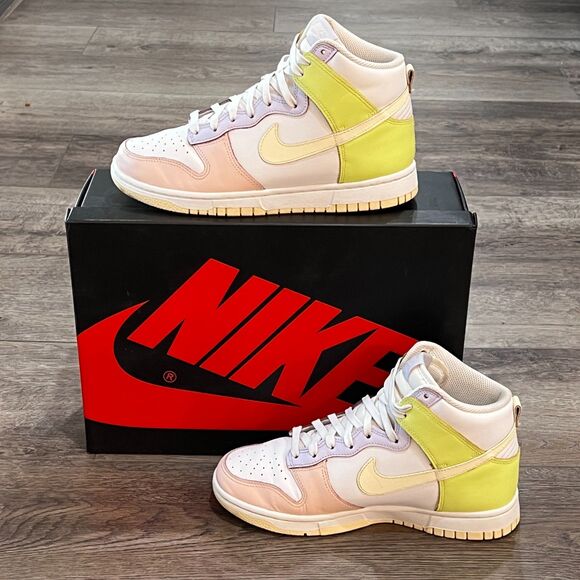 Nike Dunk High 'Cashmere' Lemon Twist Sneakers - Women's Size 8 - Picture 5 of 8